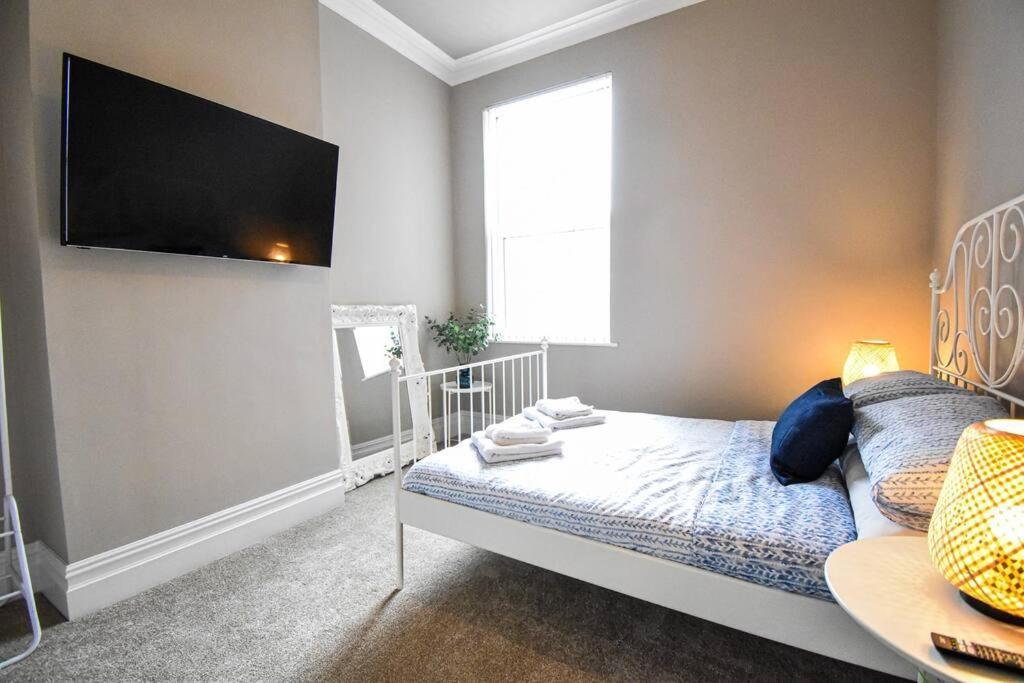 Hesketh Villa - 4 Bedroom Seaside Holiday Home Blackpool Exterior photo